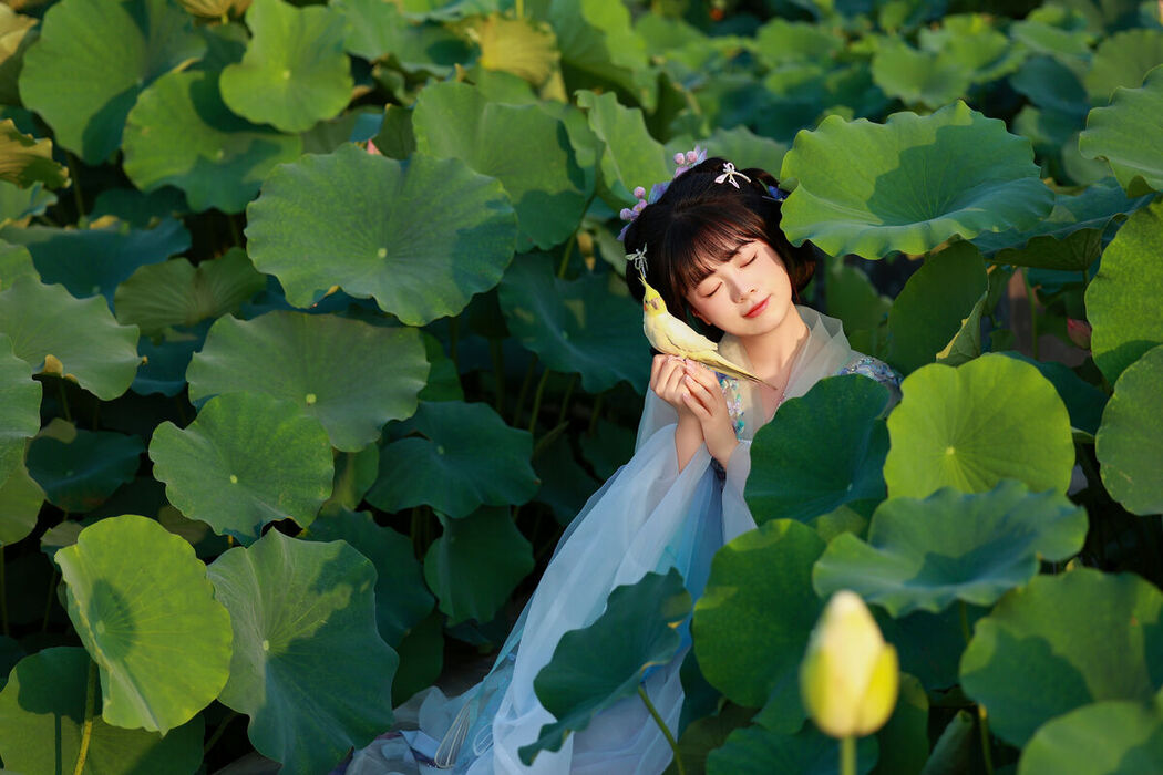 YiTuYu艺图语 Vol.7404 Yi Ming