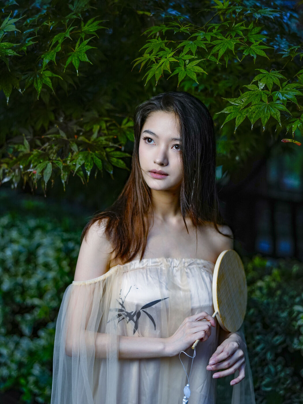 YiTuYu艺图语 Vol.7412 Yu Yan Jia