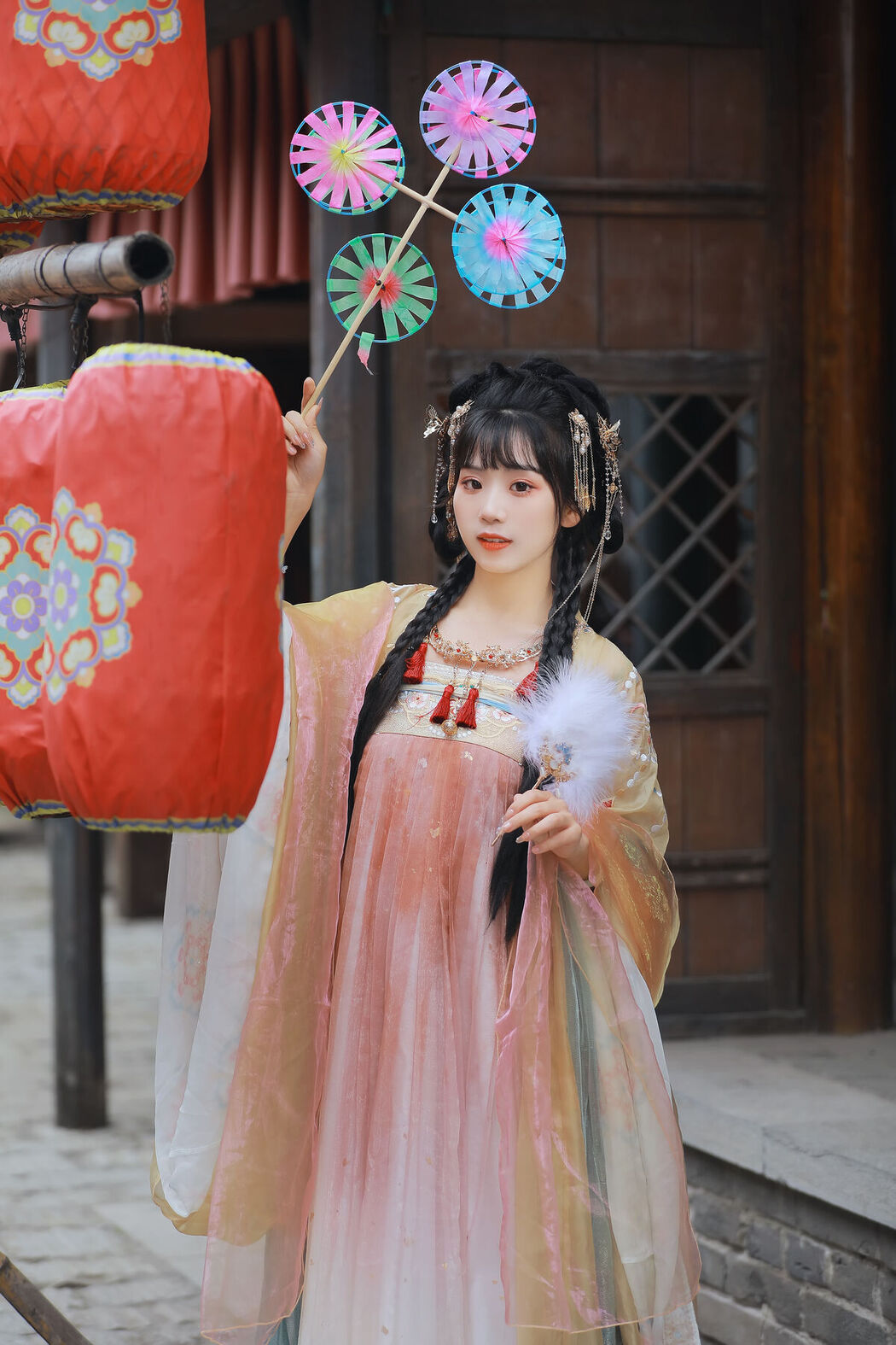 YiTuYu艺图语 Vol.7379 Zhou Zhou Ay