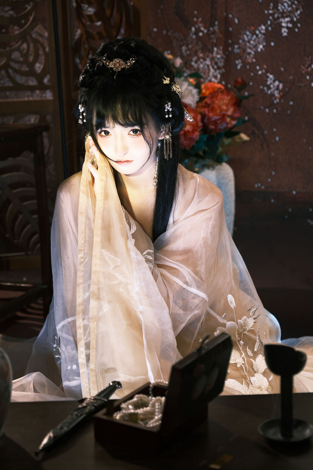 YiTuYu艺图语 Vol.7337 Yu Tong Tong