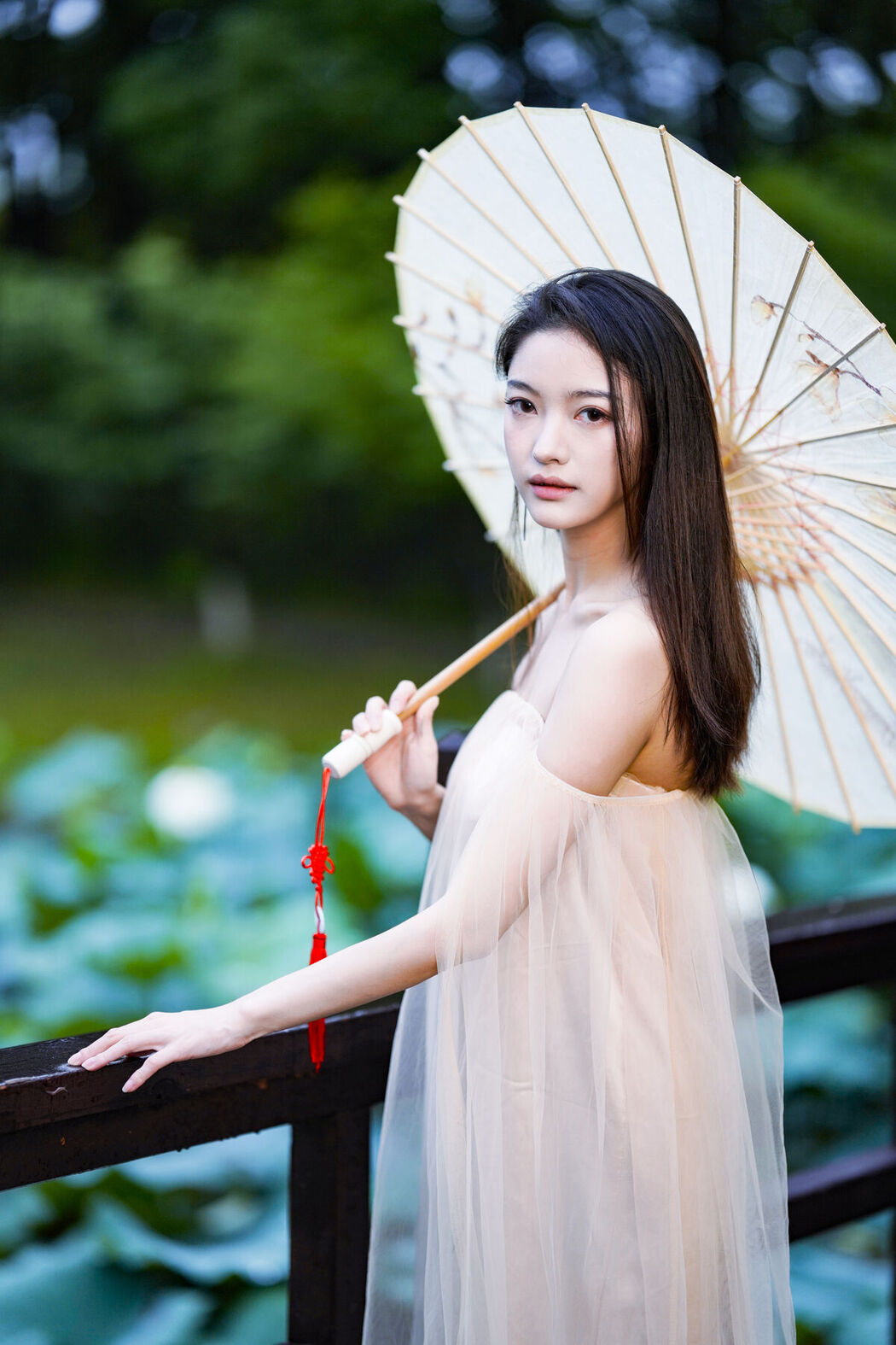 YiTuYu艺图语 Vol.7412 Yu Yan Jia