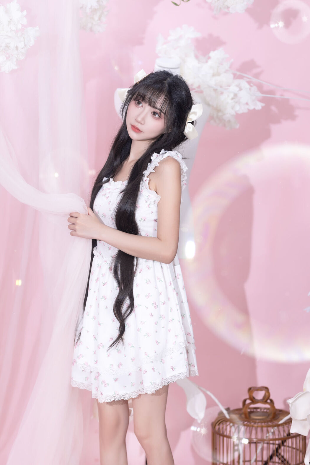 YiTuYu艺图语 Vol.7435 Qi Luo Sheng De Xiao Su Su