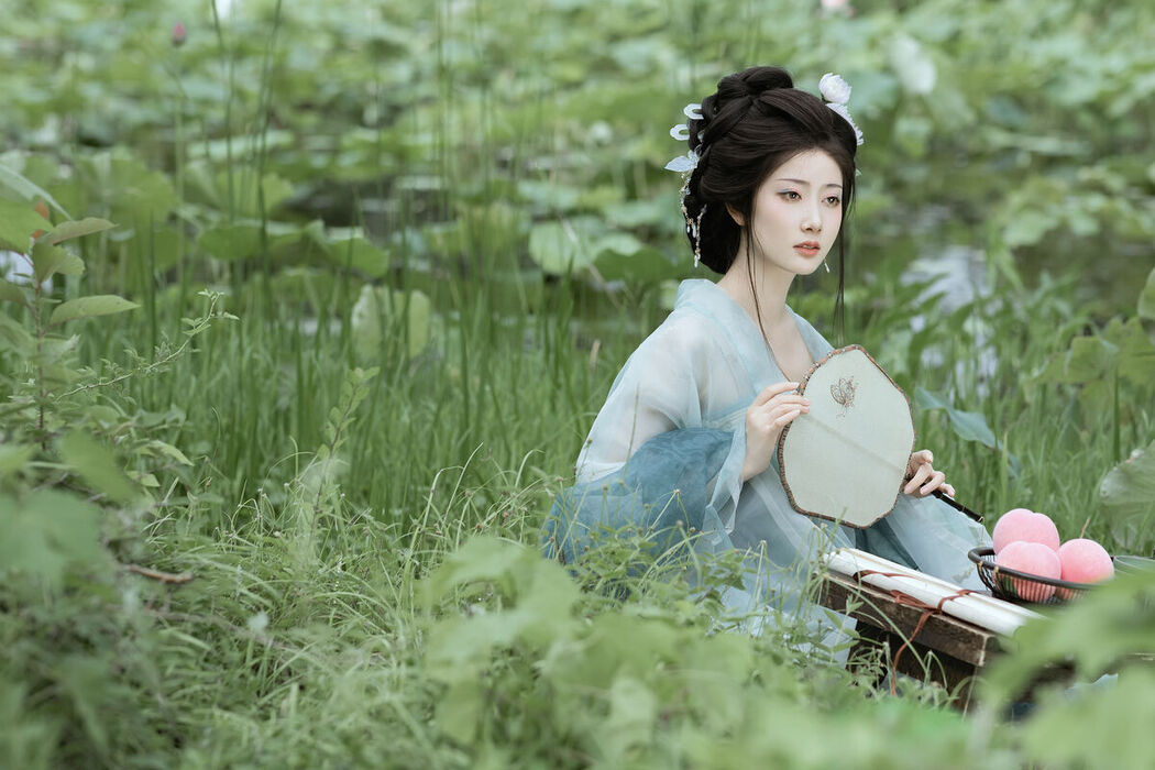 YiTuYu艺图语 Vol.7336 Ling Ling Er
