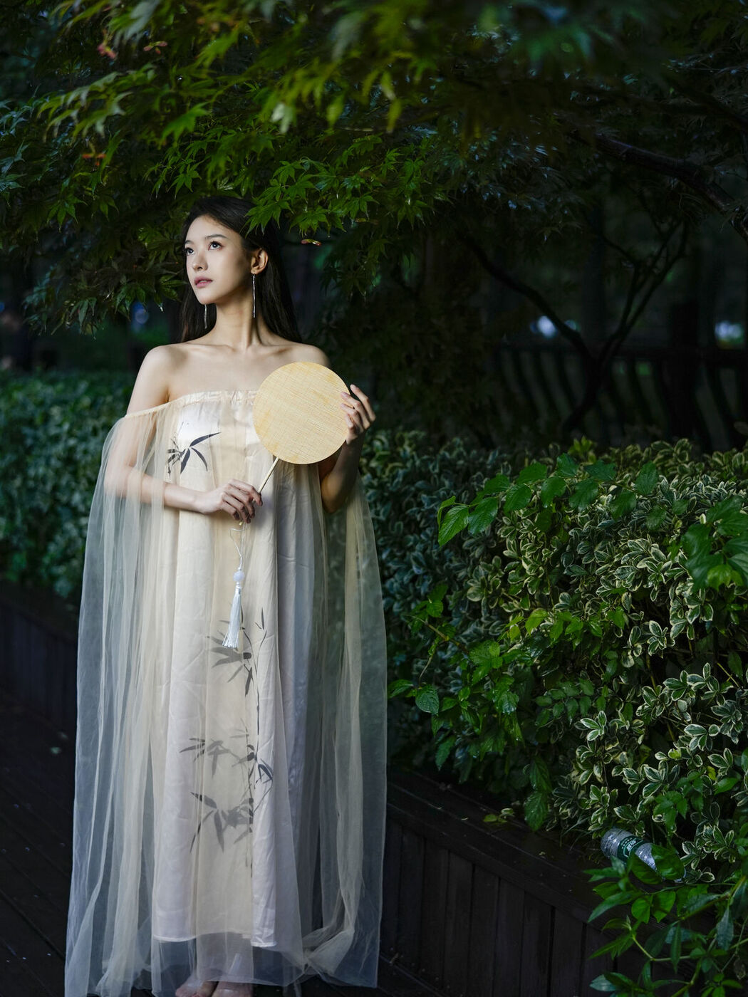 YiTuYu艺图语 Vol.7412 Yu Yan Jia