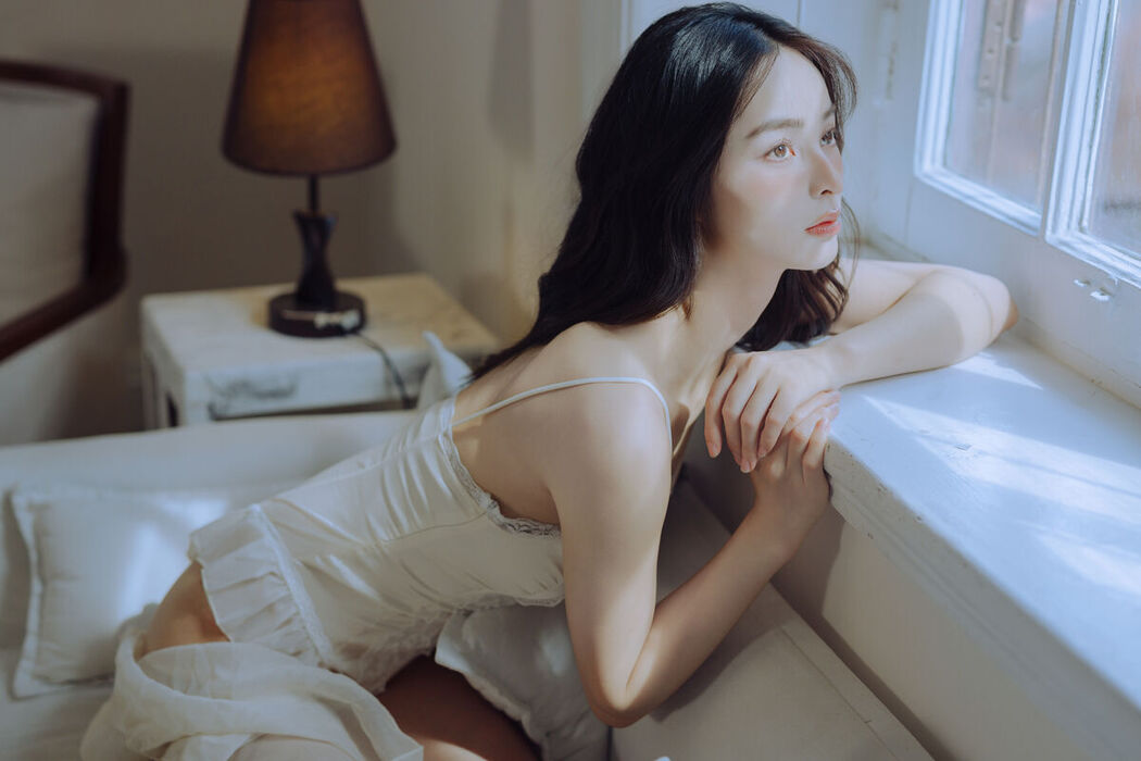 YiTuYu艺图语 Vol.7516 Xiao Jie