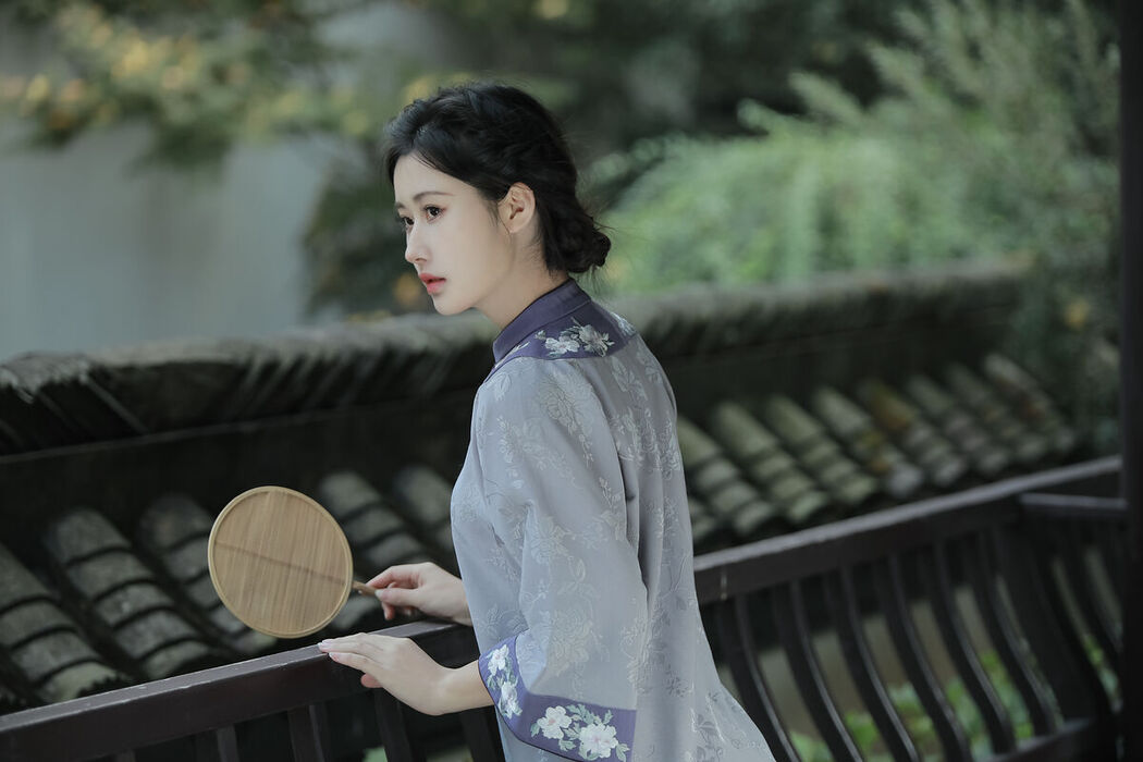 YiTuYu艺图语 Vol.7519 Keikei Bai Cha Qing Huan