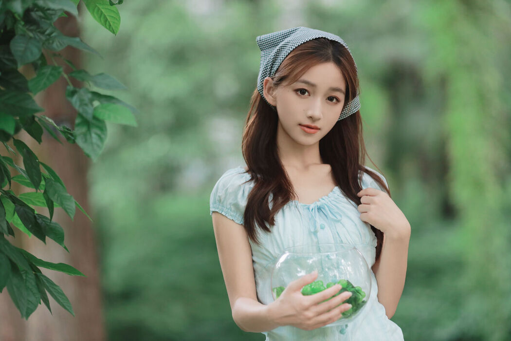 YiTuYu艺图语 Vol.7338 Yu Er