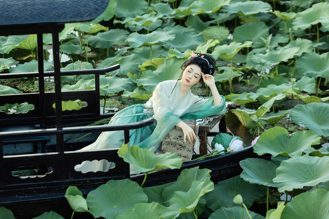 YiTuYu艺图语 Vol.7476 La Tu Tou