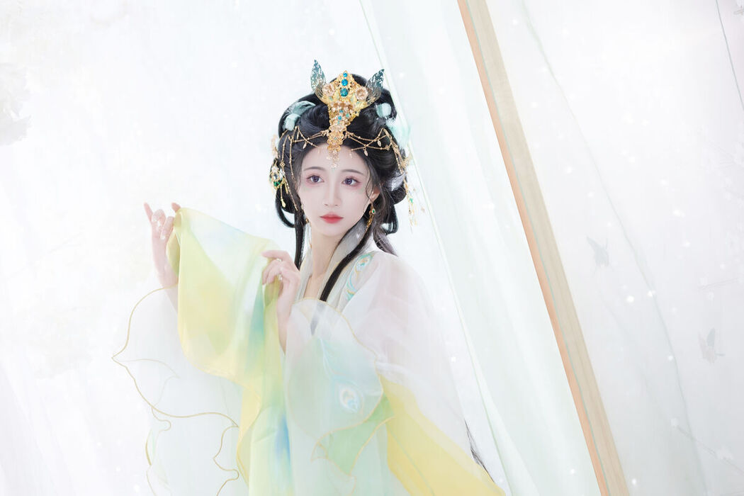 YiTuYu艺图语 Vol.7394 Qi Luo Sheng De Xiao Su Su