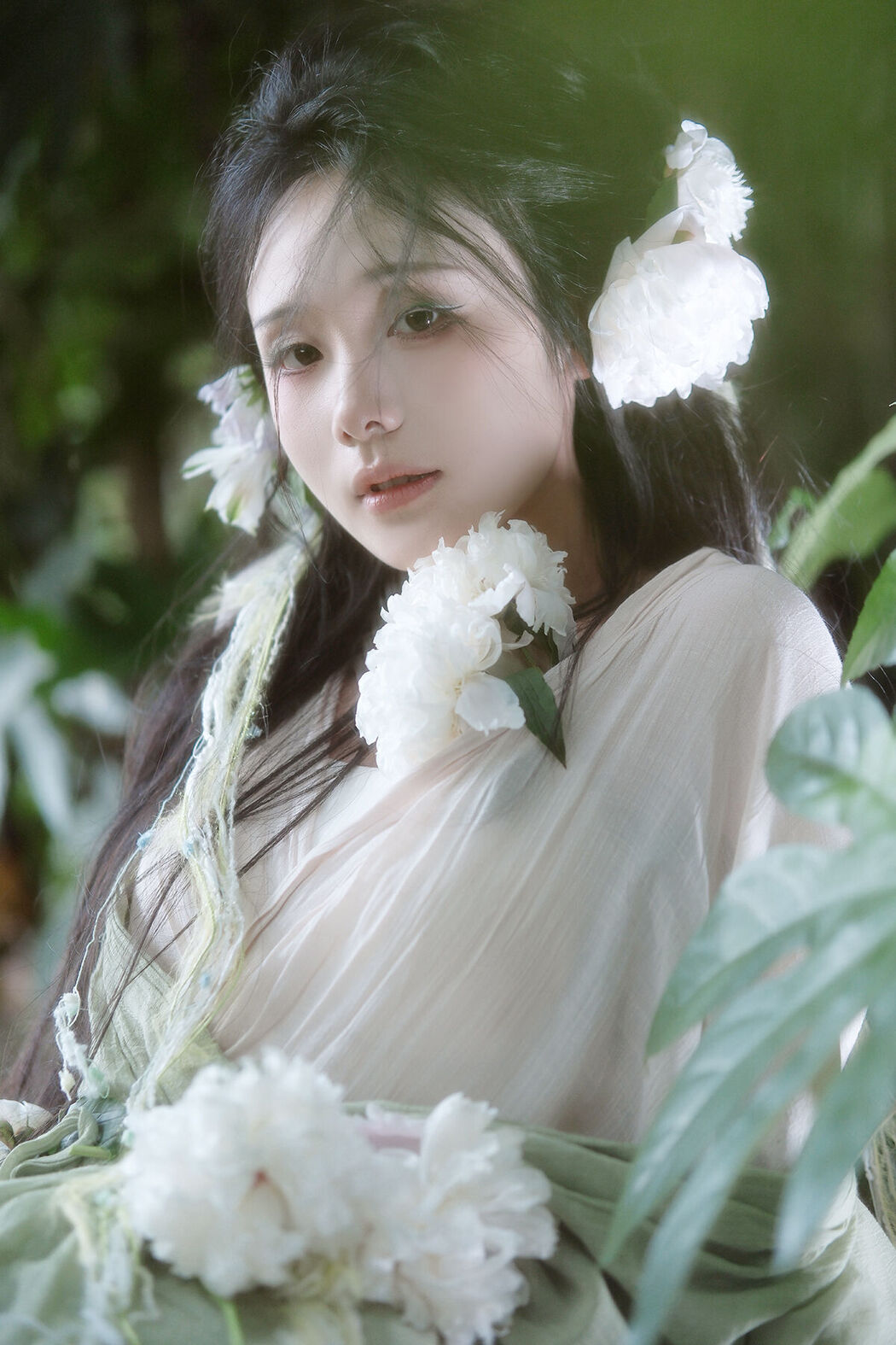 YiTuYu艺图语 Vol.7478 Yi Zhi Mu Yao Yao Cover Photo