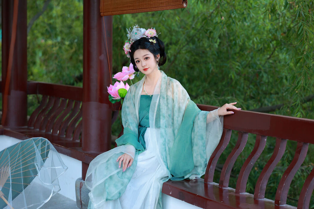 YiTuYu艺图语 Vol.7419 Bu Ke Ai De He He Miao