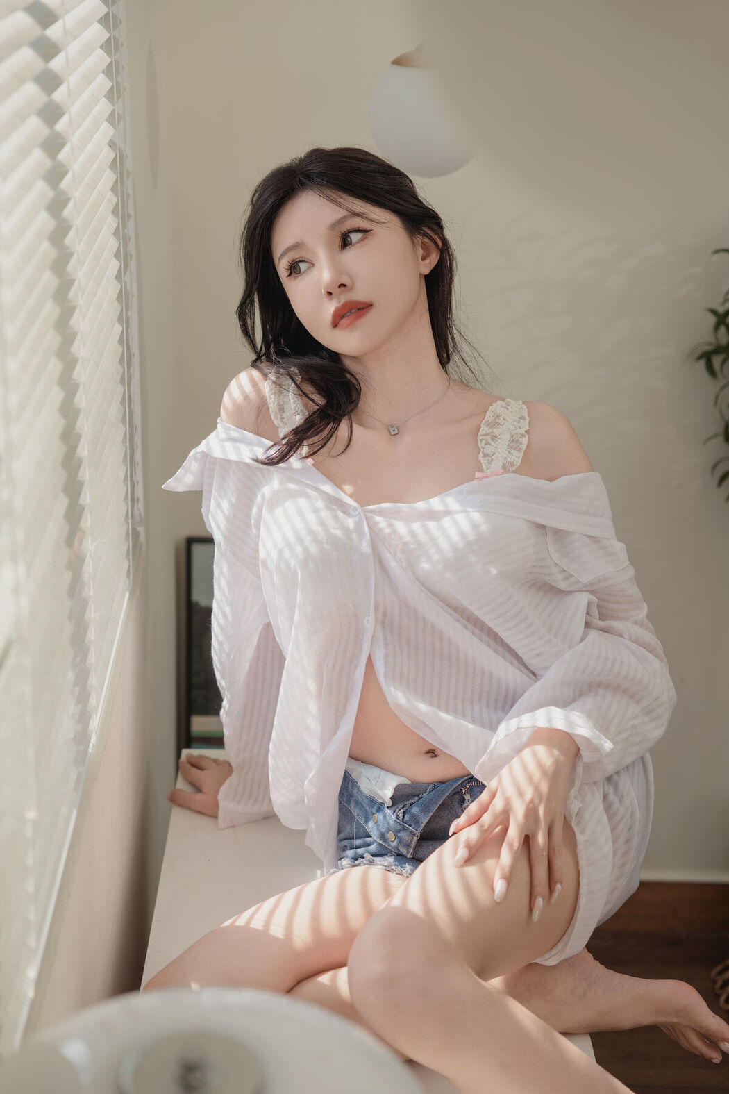 YiTuYu艺图语 Vol.7438 Qiu Qiu