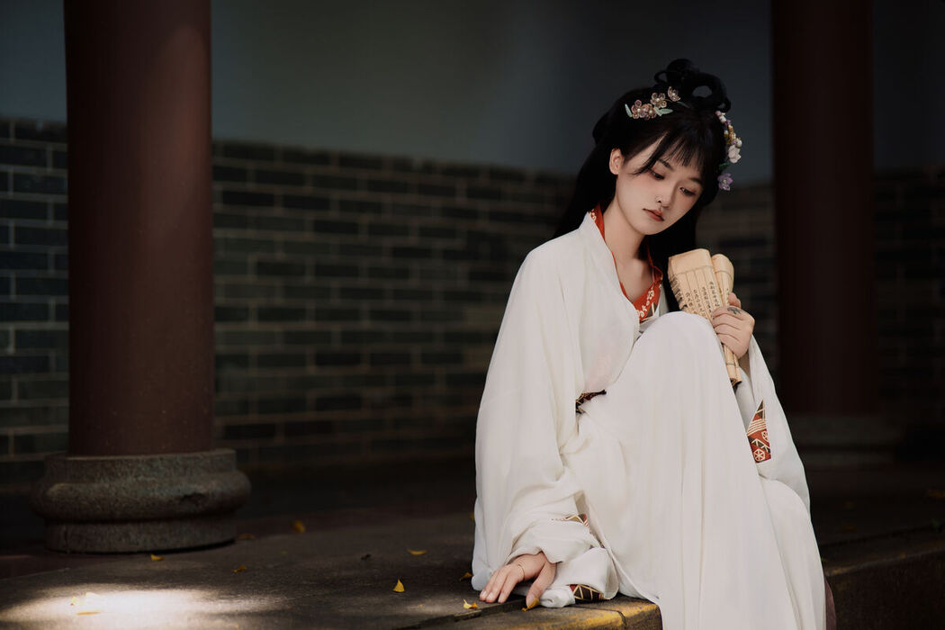 YiTuYu艺图语 Vol.7499 Xiao Xiao Yu