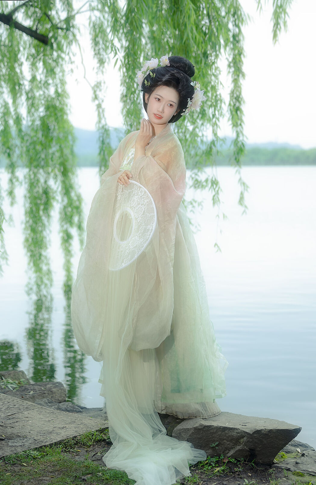 YiTuYu艺图语 Vol.7473 Zhi Shi
