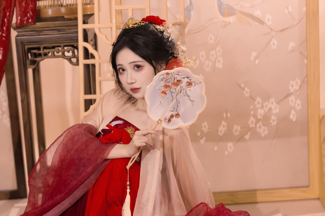 YiTuYu艺图语 Vol.7521 Qi Luo Sheng De Xiao Su Su