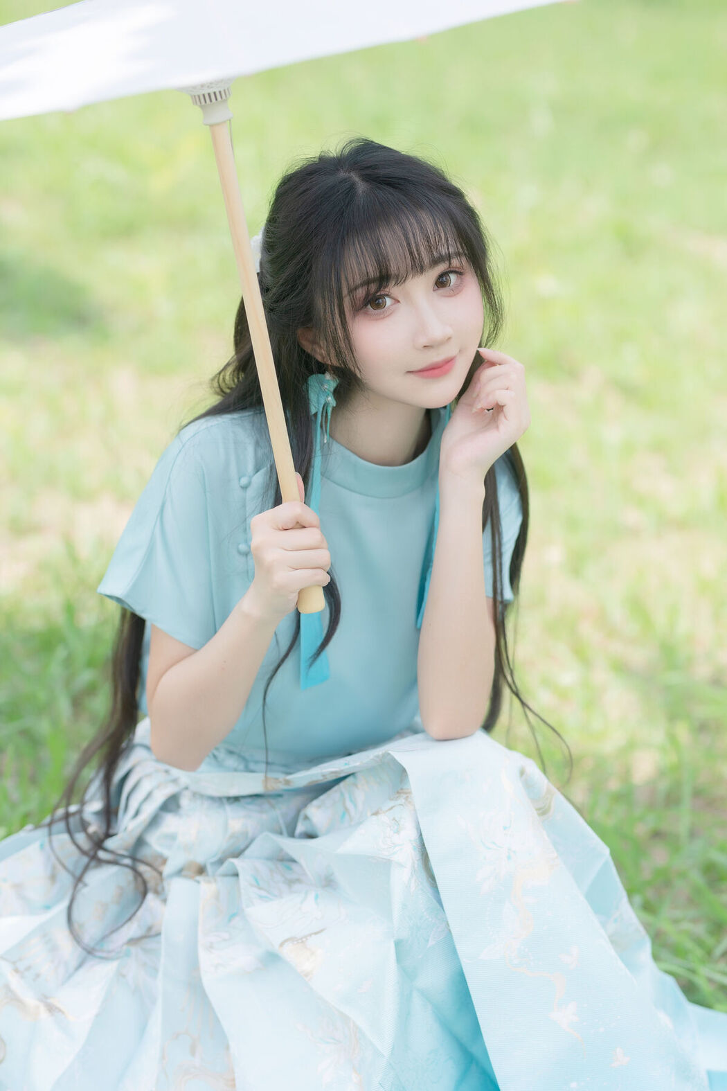 YiTuYu艺图语 Vol.7406 Qi Luo Sheng De Xiao Su Su