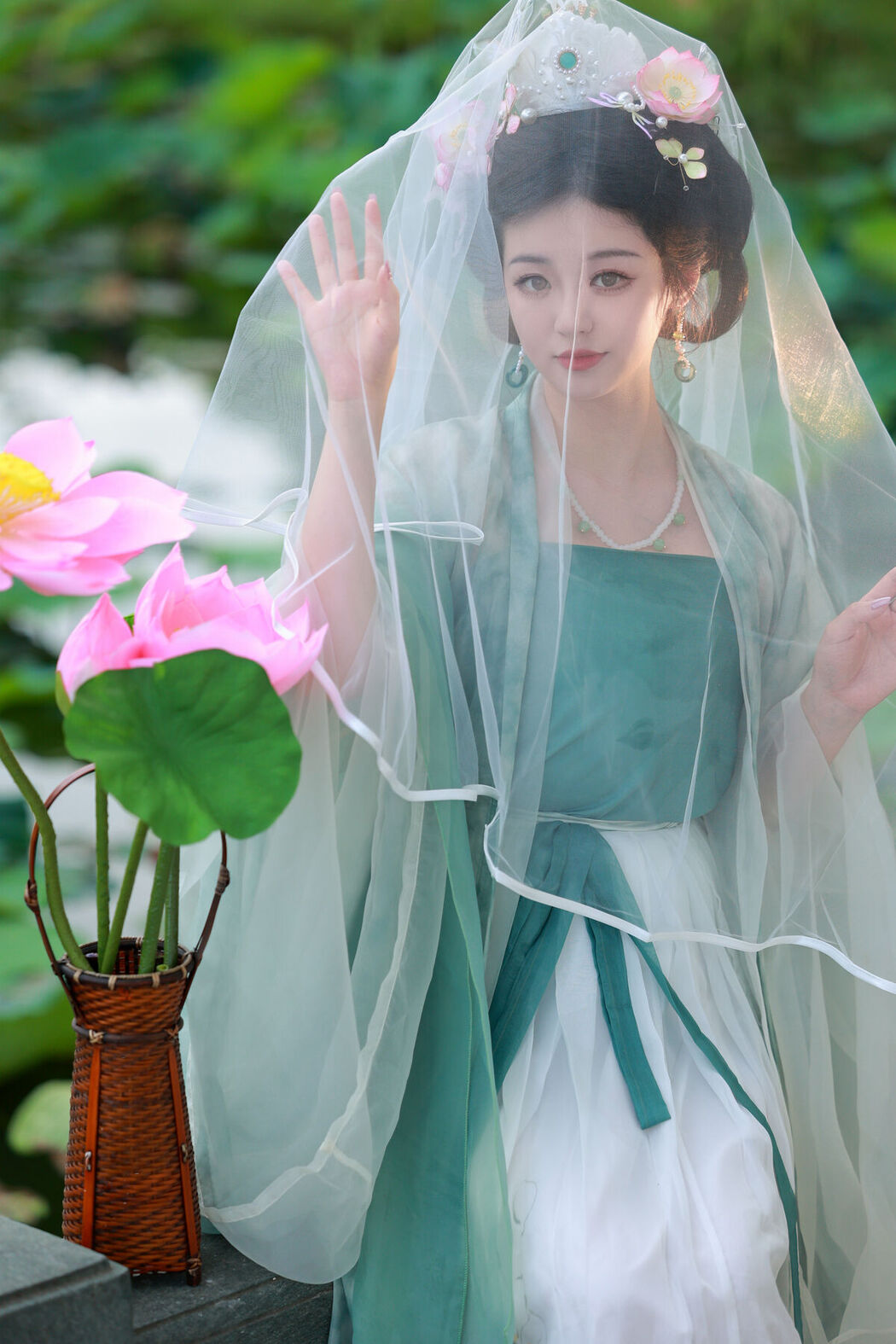 YiTuYu艺图语 Vol.7419 Bu Ke Ai De He He Miao