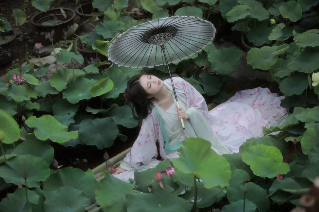 YiTuYu艺图语 Vol.7359 Wu Sui Sui