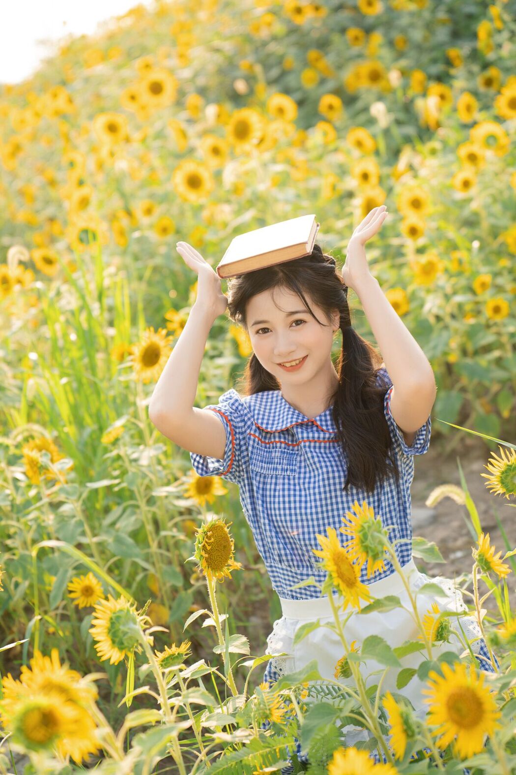 YiTuYu艺图语 Vol.7461 Cheng Zi Shu