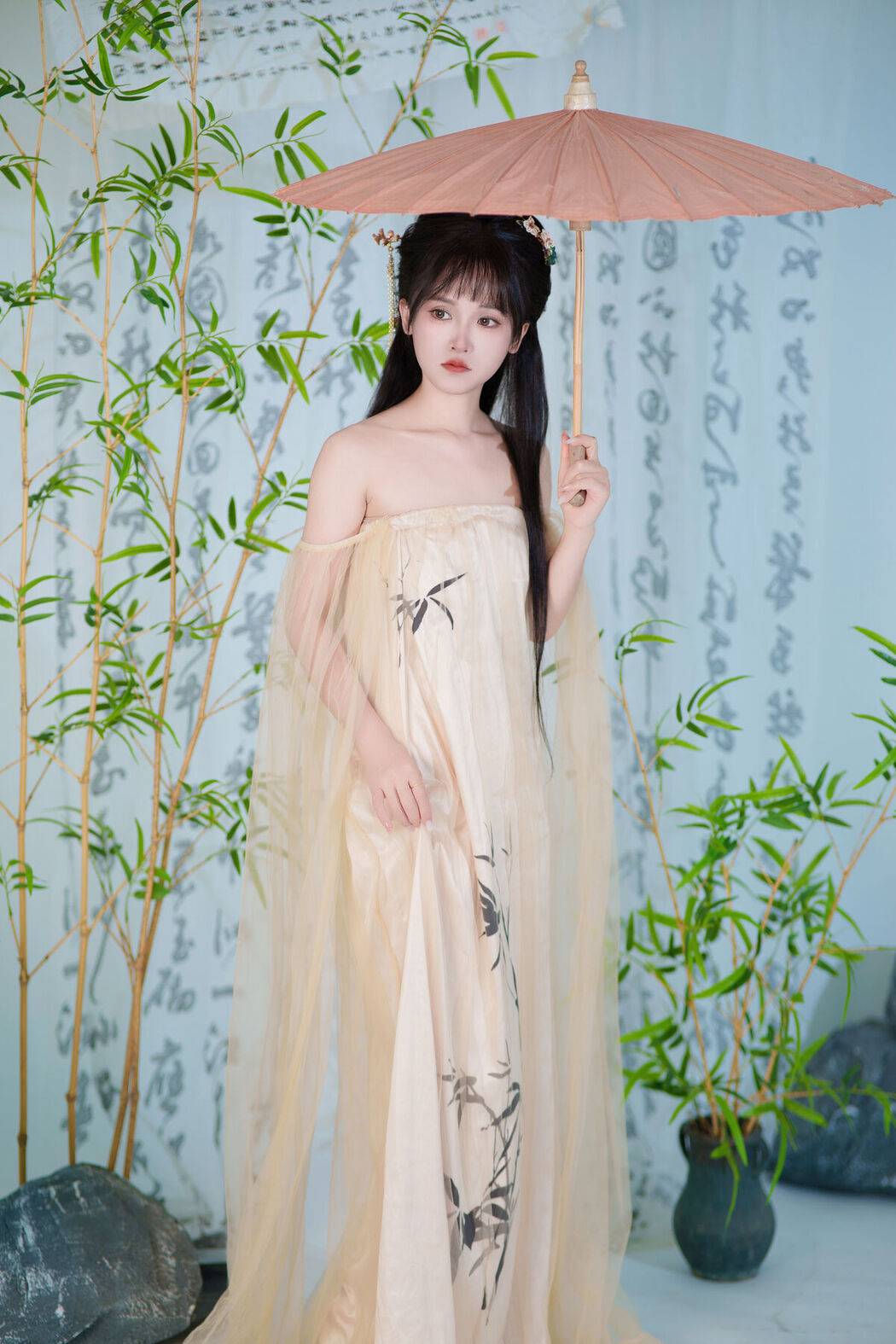 YiTuYu艺图语 Vol.7523 Xiao Xiao Yu