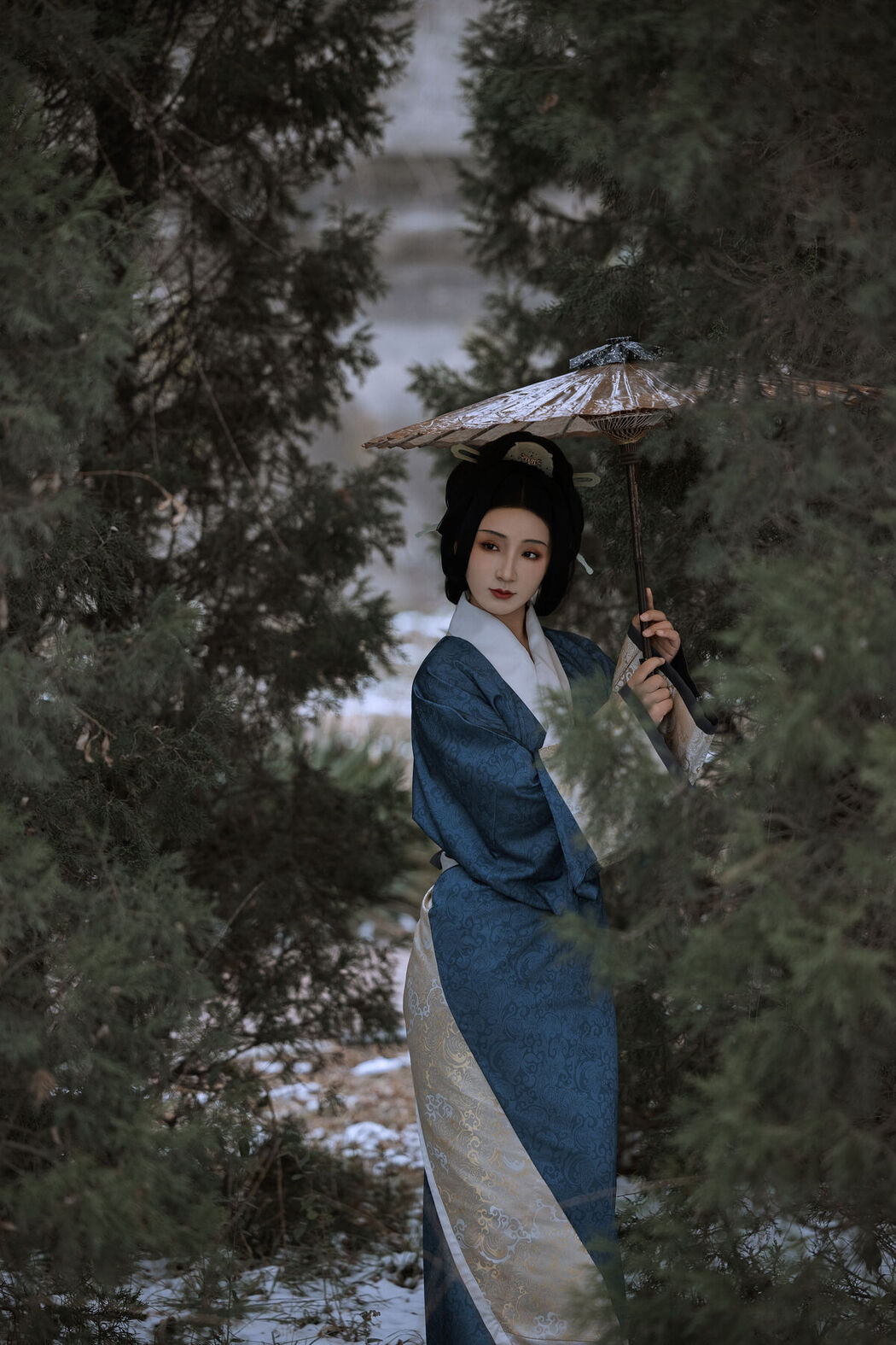 YiTuYu艺图语 Vol.7431 Zhi Yu Qian Deng