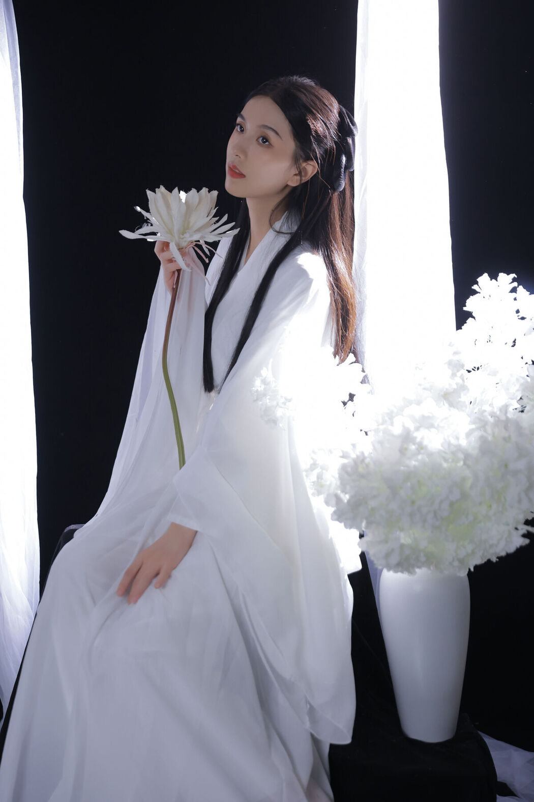 YiTuYu艺图语 Vol.7382 Mei Qi