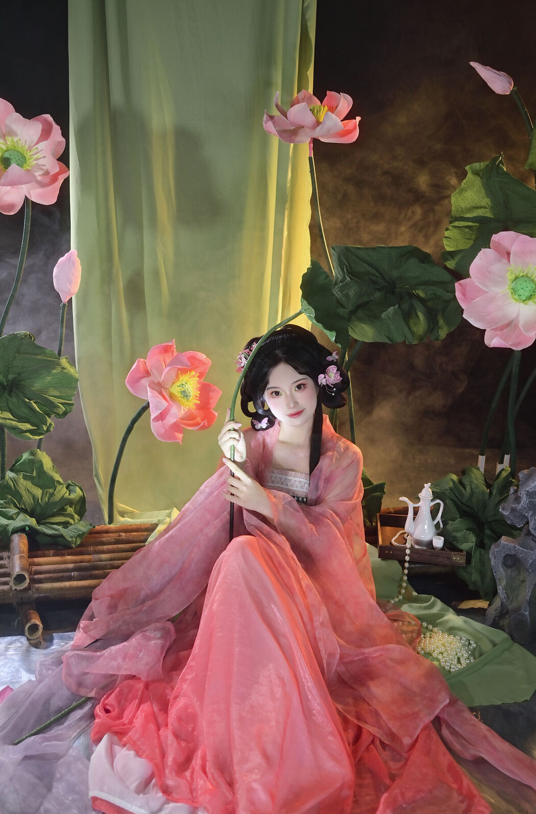 YiTuYu艺图语 Vol.7355 Nashi Tu Shiro