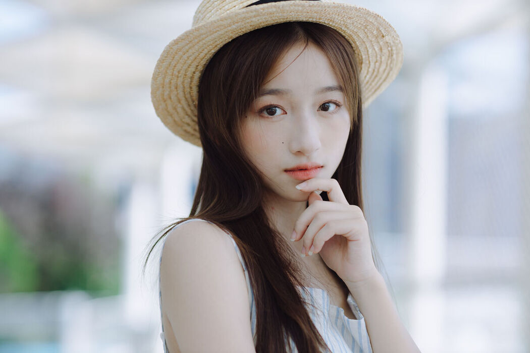 YiTuYu艺图语 Vol.7356 Yu Er