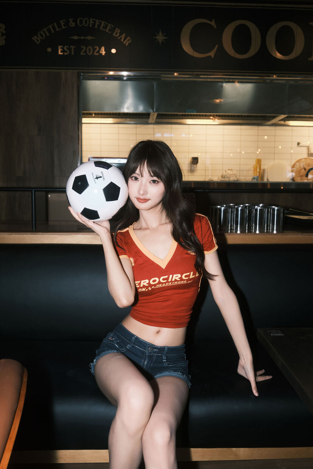 YiTuYu艺图语 Vol.7454 Chen Nian Xiao Jiu