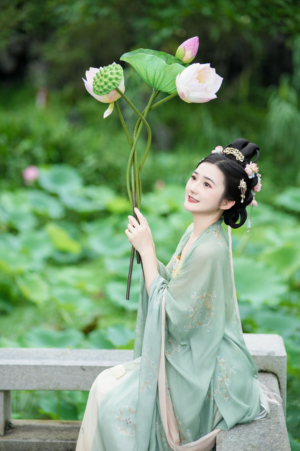 YiTuYu艺图语 Vol.7529 Dan Gao De Dan Dan