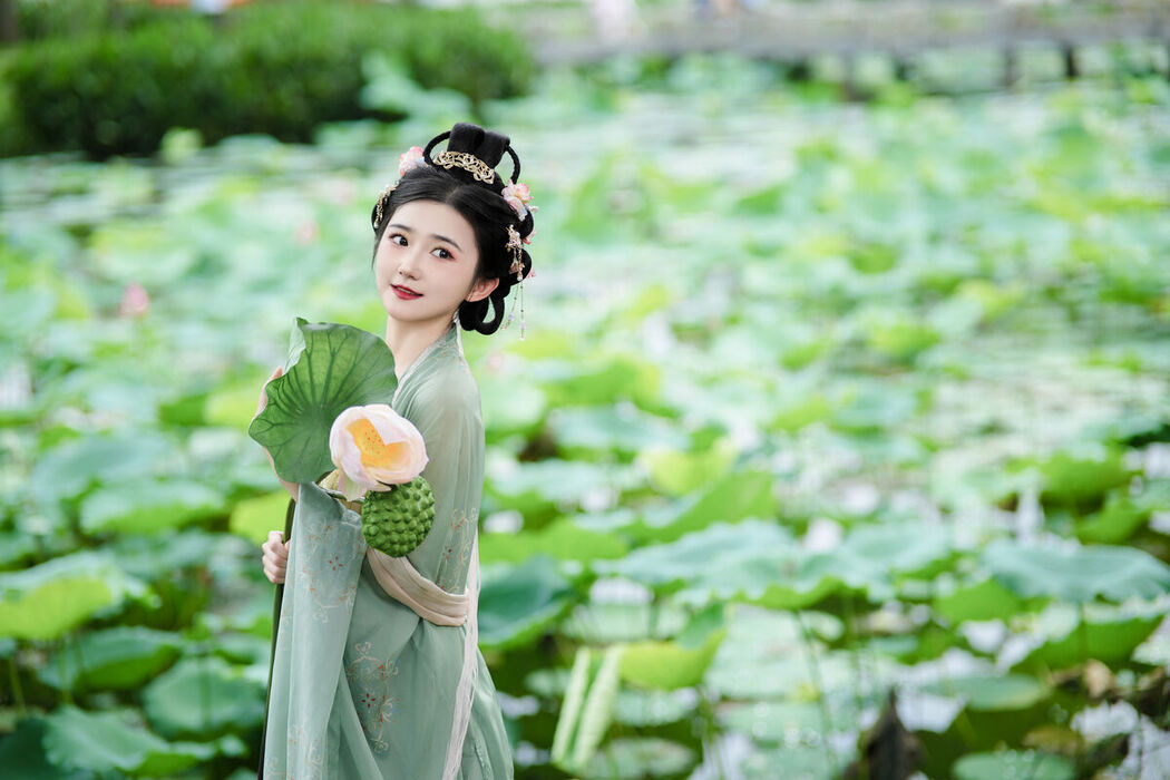 YiTuYu艺图语 Vol.7529 Dan Gao De Dan Dan
