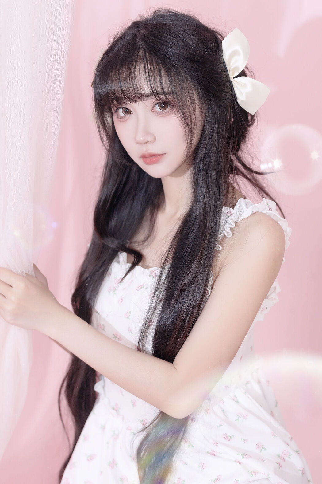 YiTuYu艺图语 Vol.7435 Qi Luo Sheng De Xiao Su Su Cover Photo
