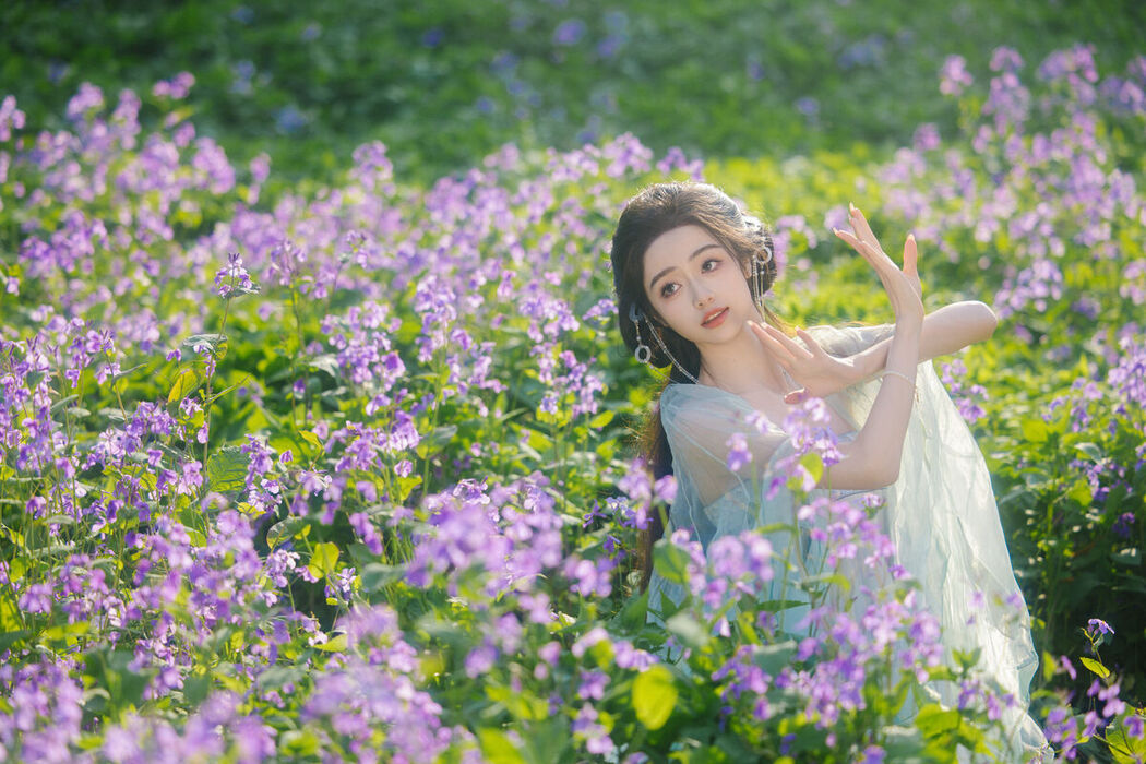 YiTuYu艺图语 Vol.7447 Li Shi Qi Ya