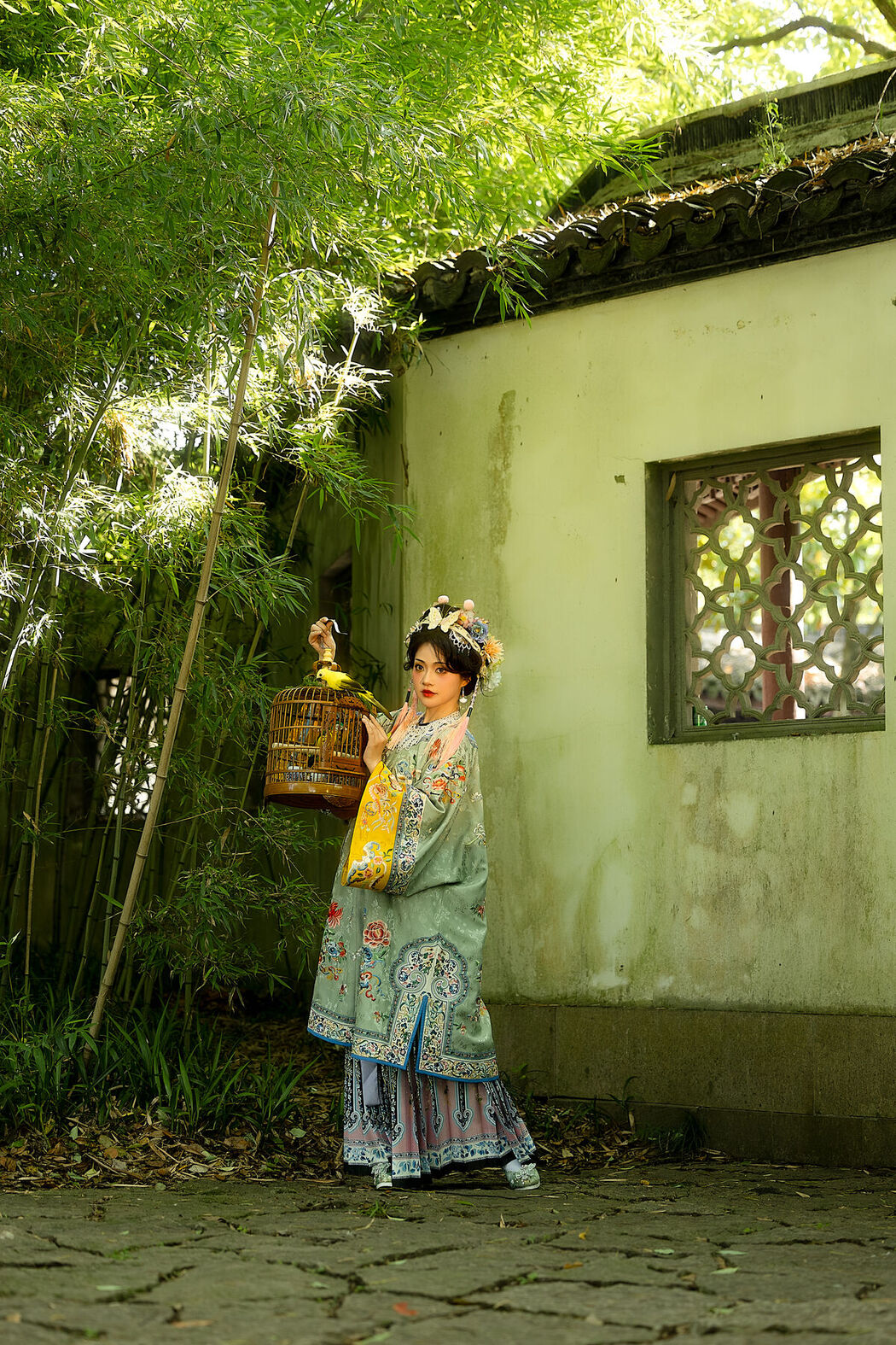 YiTuYu艺图语 Vol.7346 Yue Yue Er Yu Shi