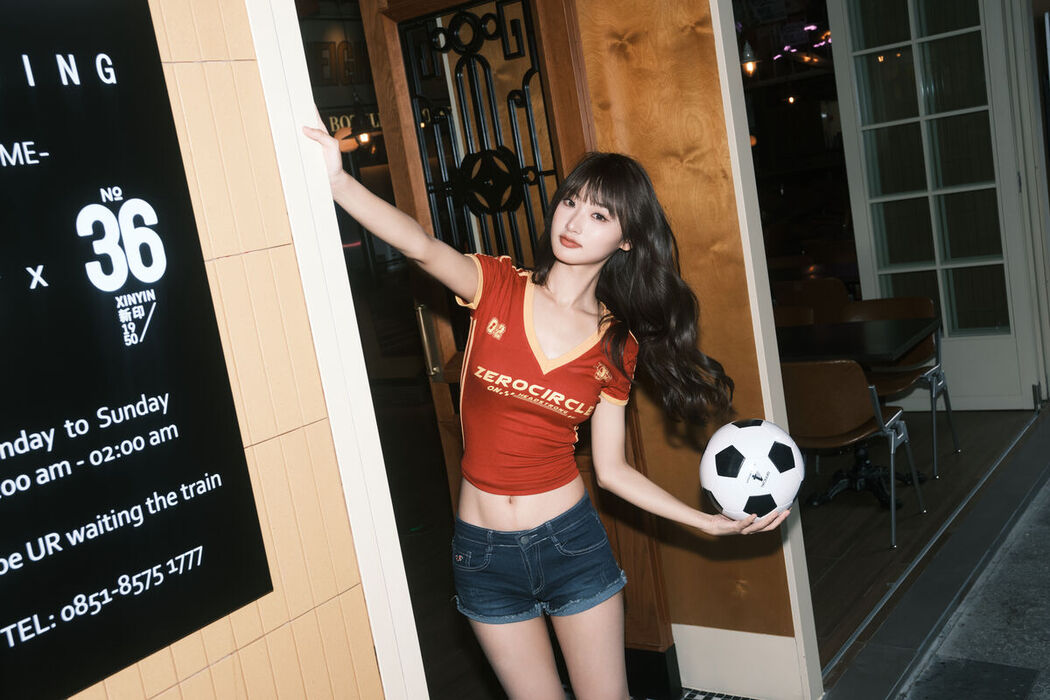 YiTuYu艺图语 Vol.7454 Chen Nian Xiao Jiu