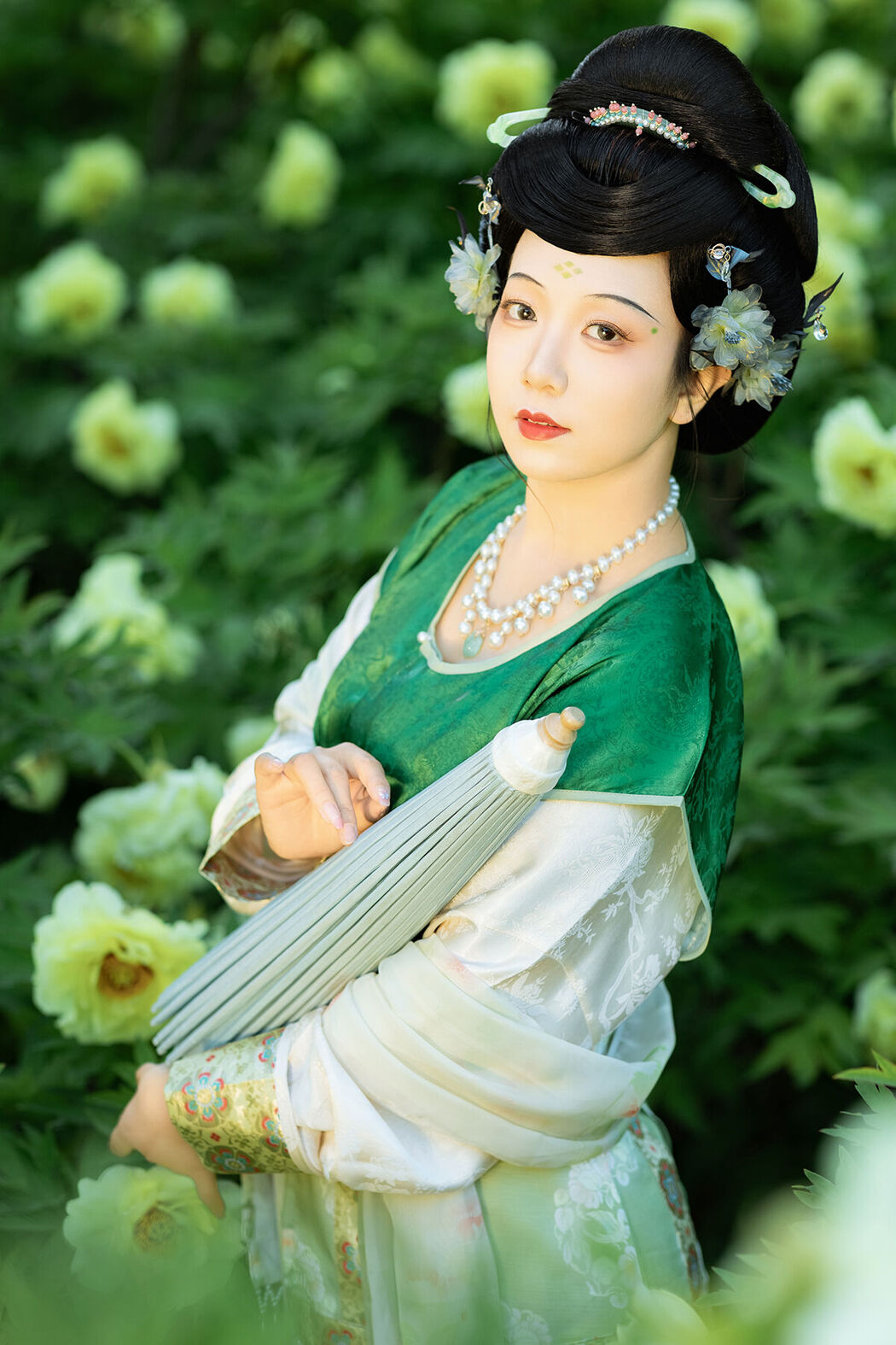 YiTuYu艺图语 Vol.7360 Hu Tu Tu Tu Tu Tu Cover Photo