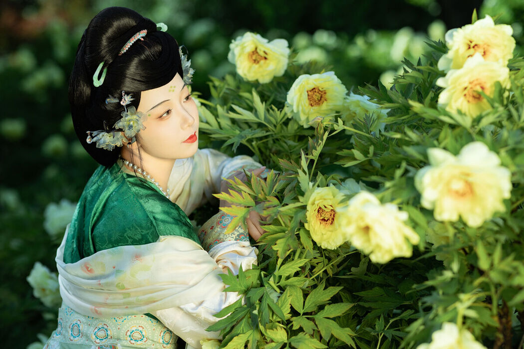YiTuYu艺图语 Vol.7360 Hu Tu Tu Tu Tu Tu