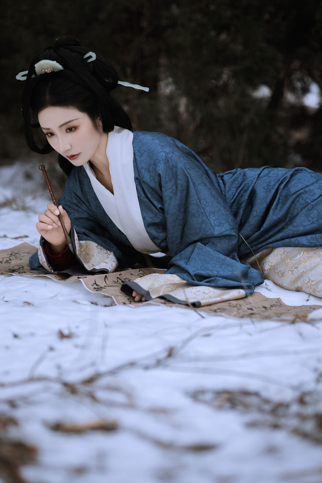 YiTuYu艺图语 Vol.7431 Zhi Yu Qian Deng