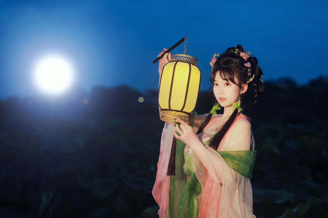 YiTuYu艺图语 Vol.7524 Zhou Zhou AY