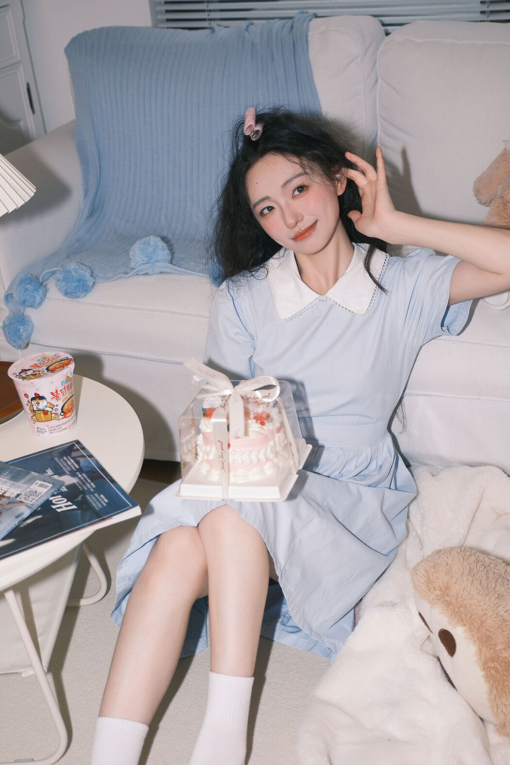 YiTuYu艺图语 Vol.7403 Xiao Yang Ai Gan Fan
