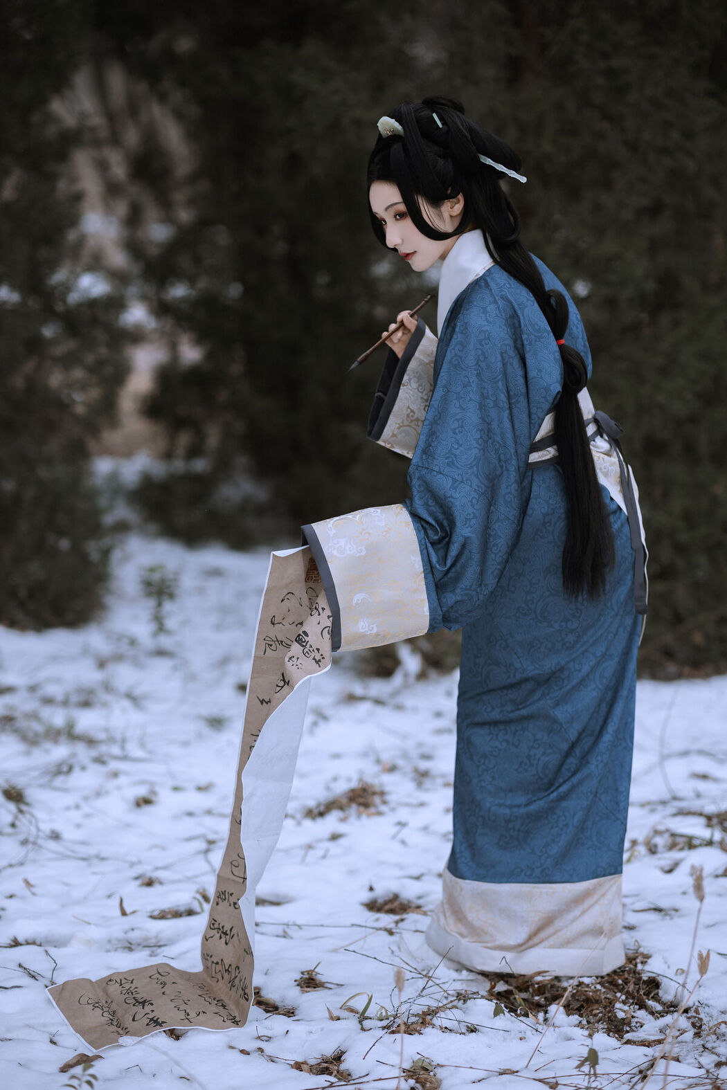 YiTuYu艺图语 Vol.7431 Zhi Yu Qian Deng