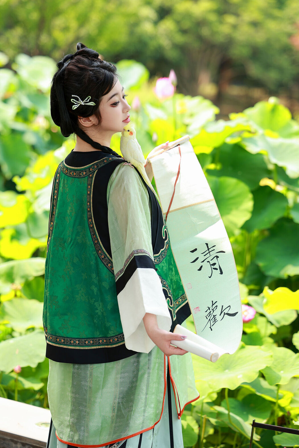 YiTuYu艺图语 Vol.7399 Bu Ke Ai De He He Miao