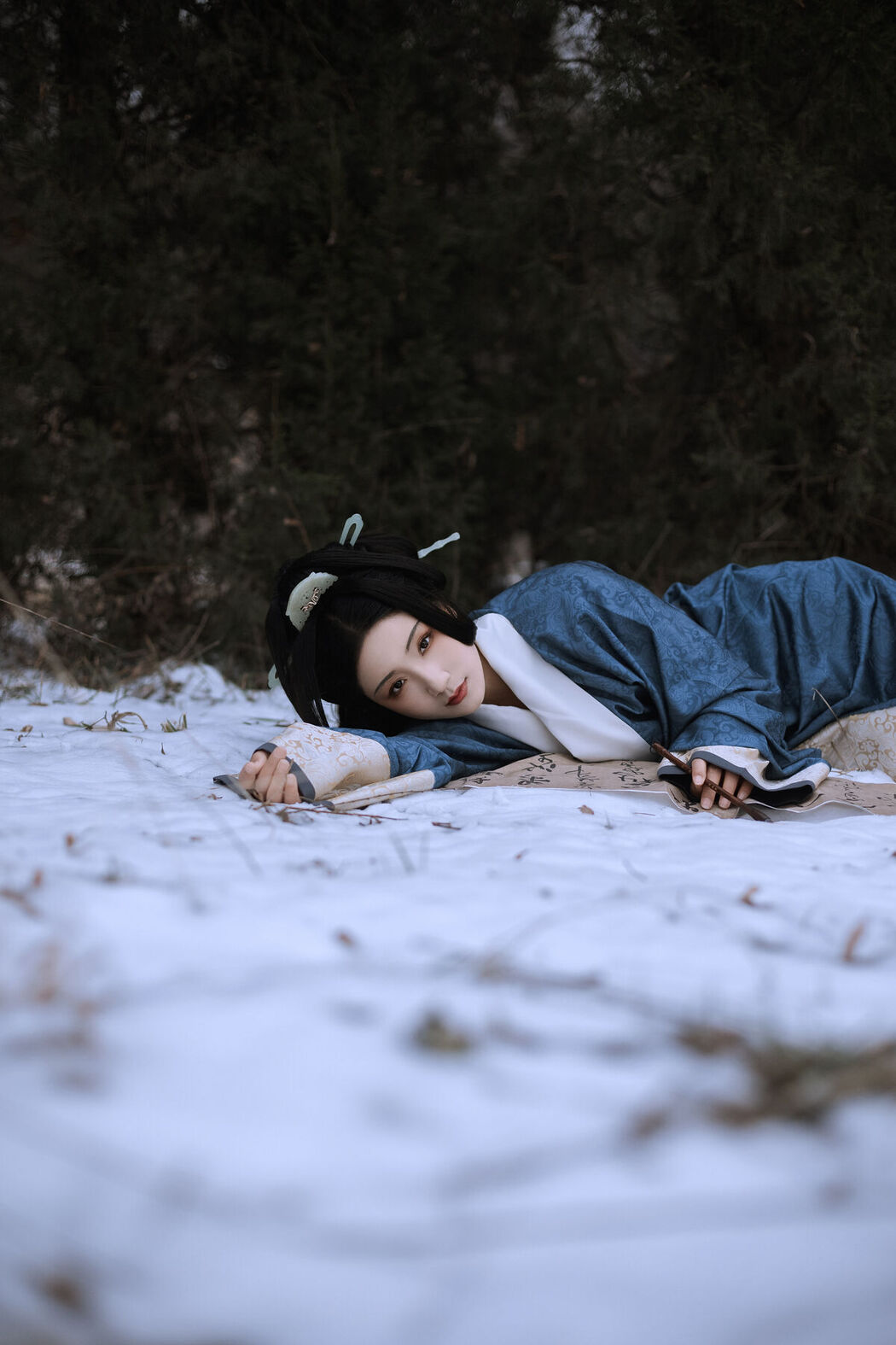 YiTuYu艺图语 Vol.7431 Zhi Yu Qian Deng