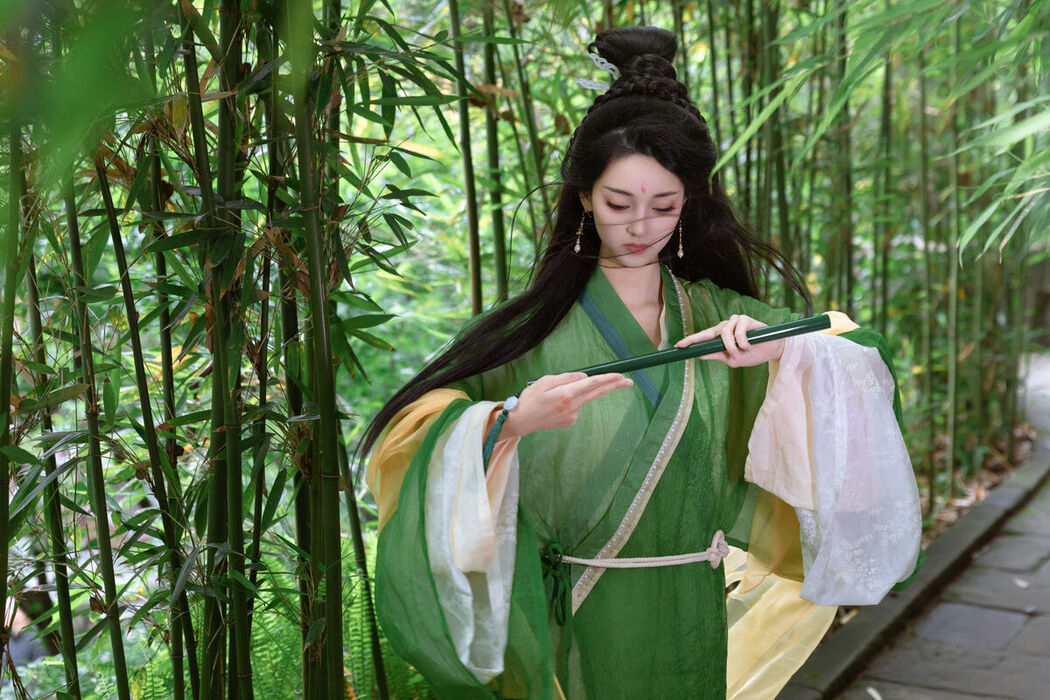 YiTuYu艺图语 Vol.7441 Leng Ku Wang Ye