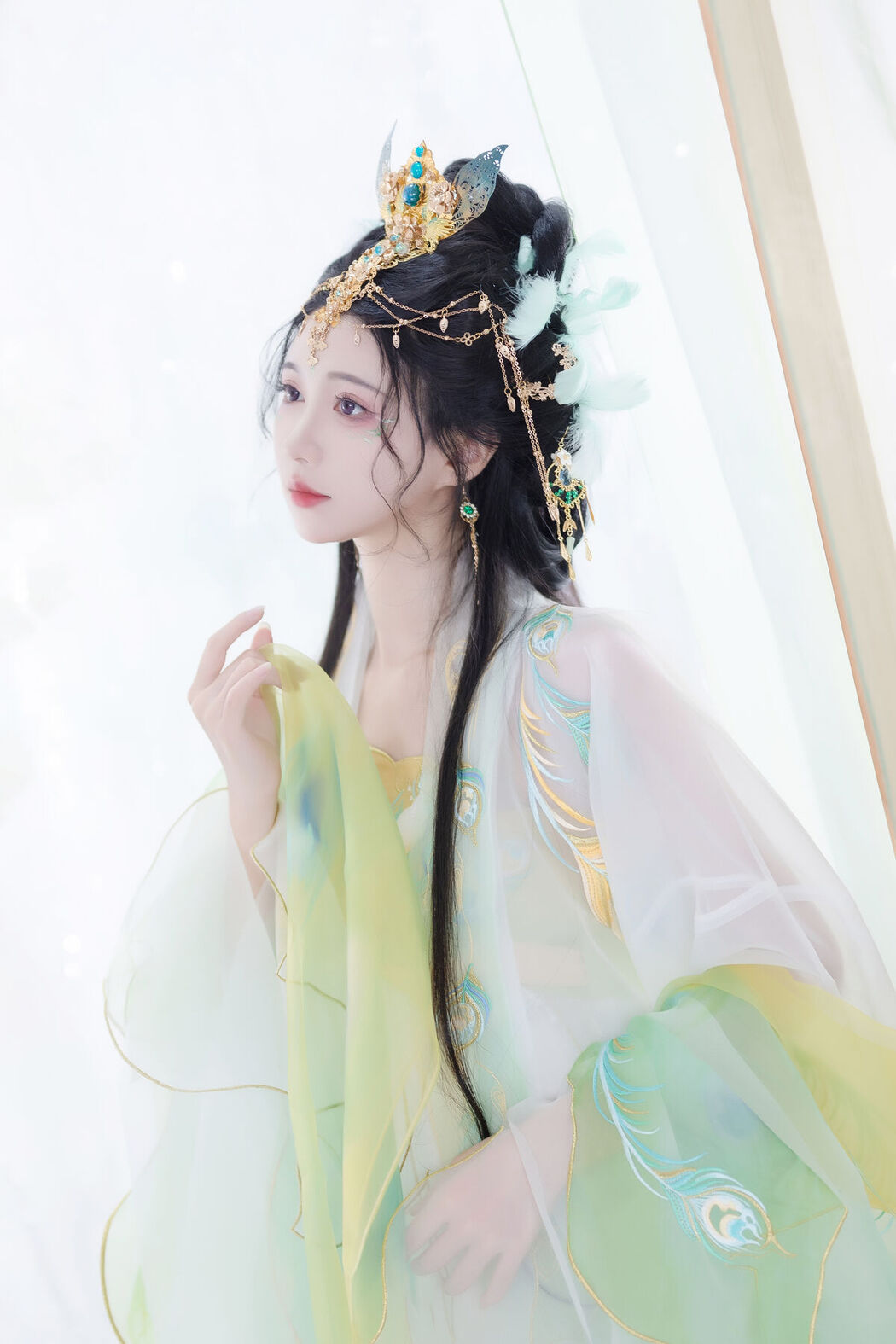 YiTuYu艺图语 Vol.7394 Qi Luo Sheng De Xiao Su Su