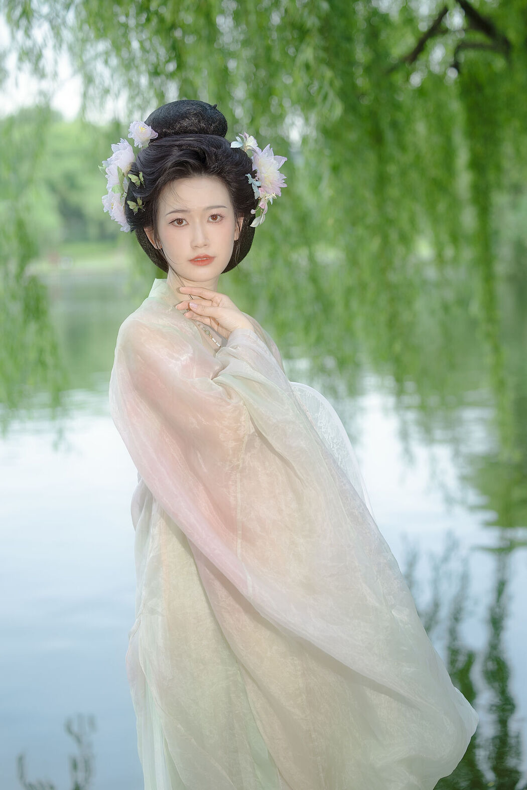 YiTuYu艺图语 Vol.7473 Zhi Shi