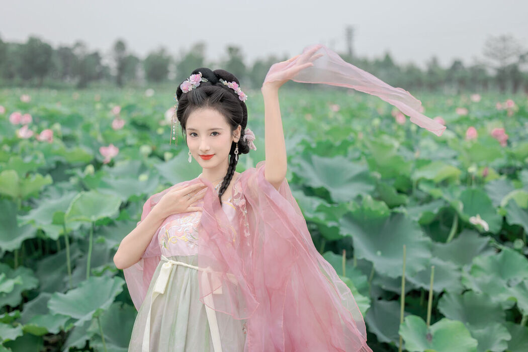 YiTuYu艺图语 Vol.7351 Elsa