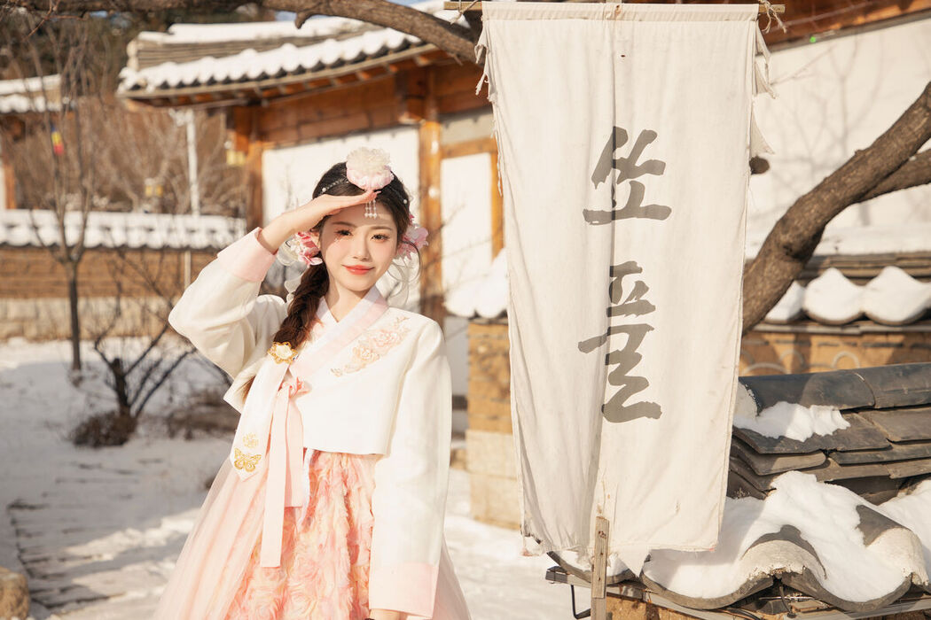 YiTuYu艺图语 Vol.7340 Fei Tian Xiao Mo Nu