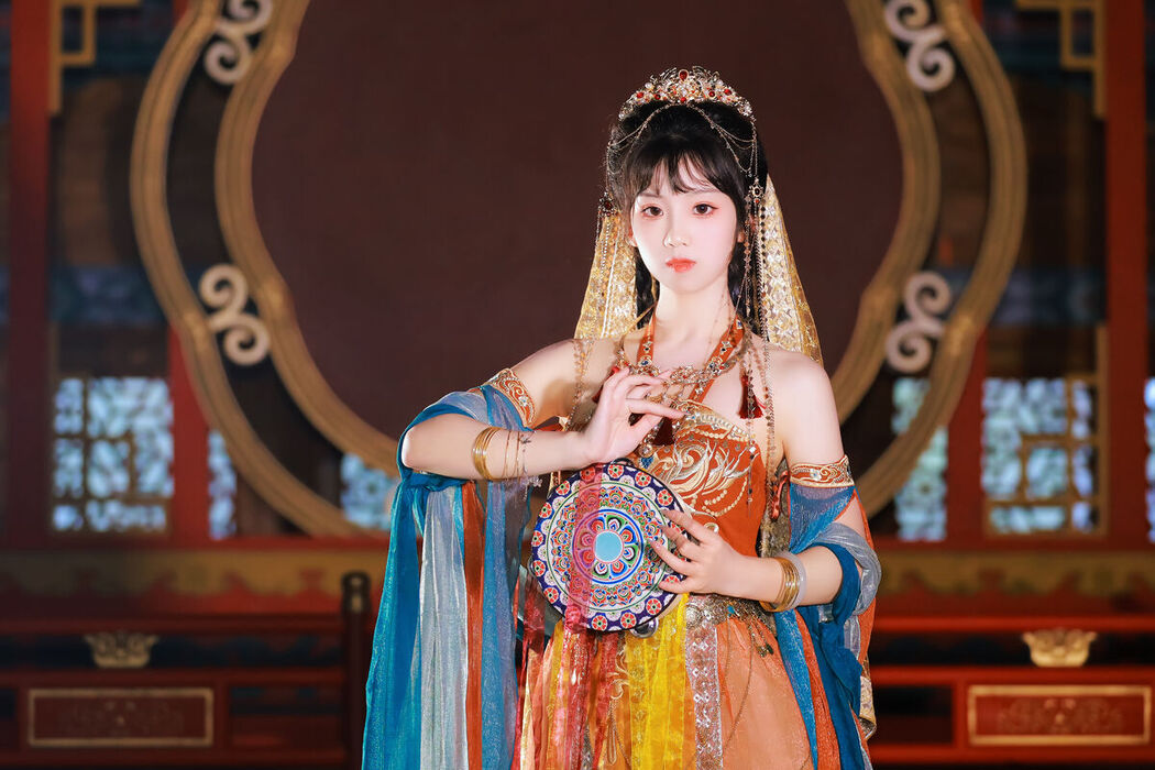 YiTuYu艺图语 Vol.7436 Zhou Zhou AY