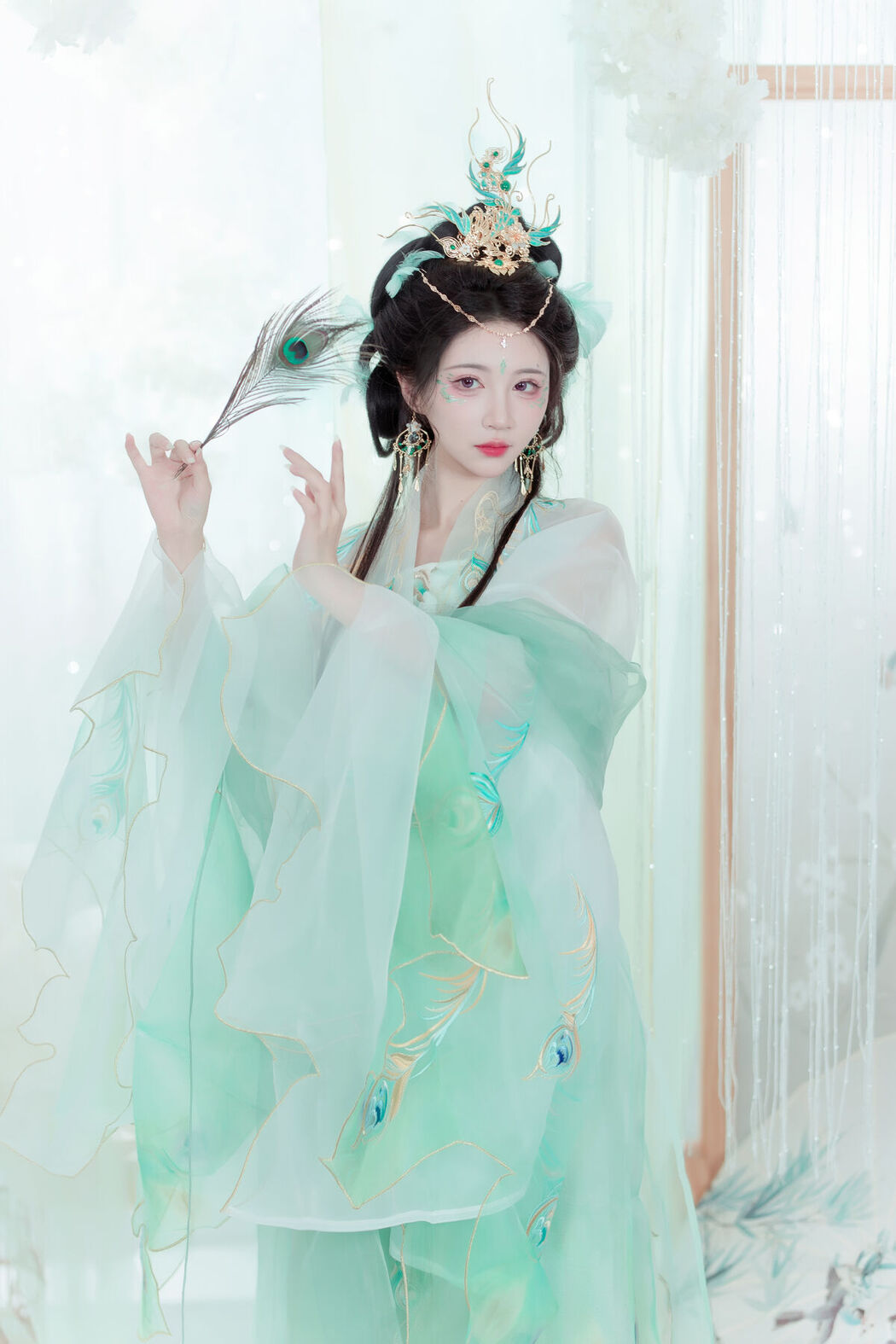 YiTuYu艺图语 Vol.7451 Qi Luo Sheng De Xiao Su Su
